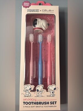 Peanuts x Célavi Snoopy 3pc Toothbrush Set with bonus snoopy head stand pastel